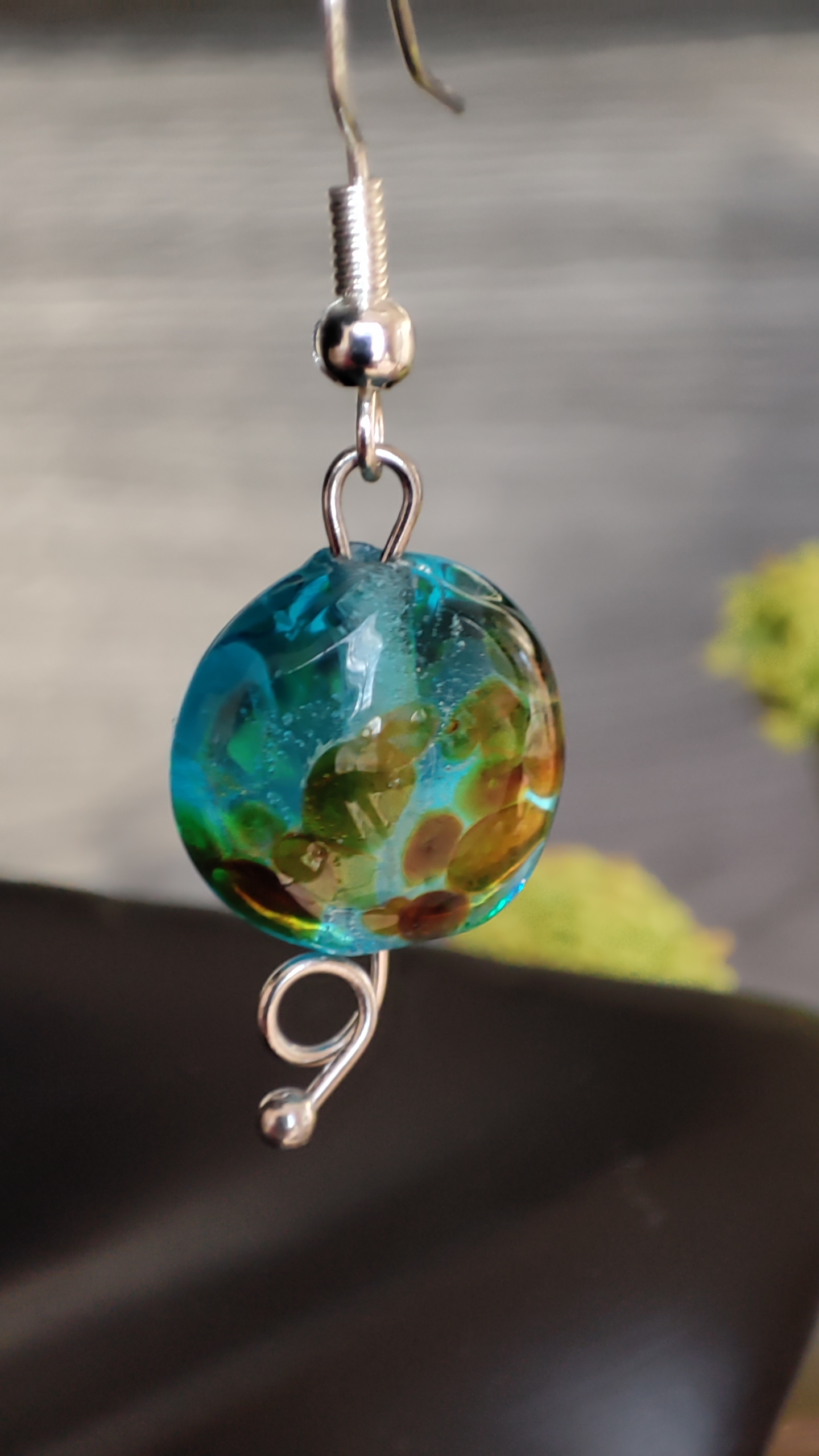 Boucles d'oreilles raku en verre de Murano – Image 4