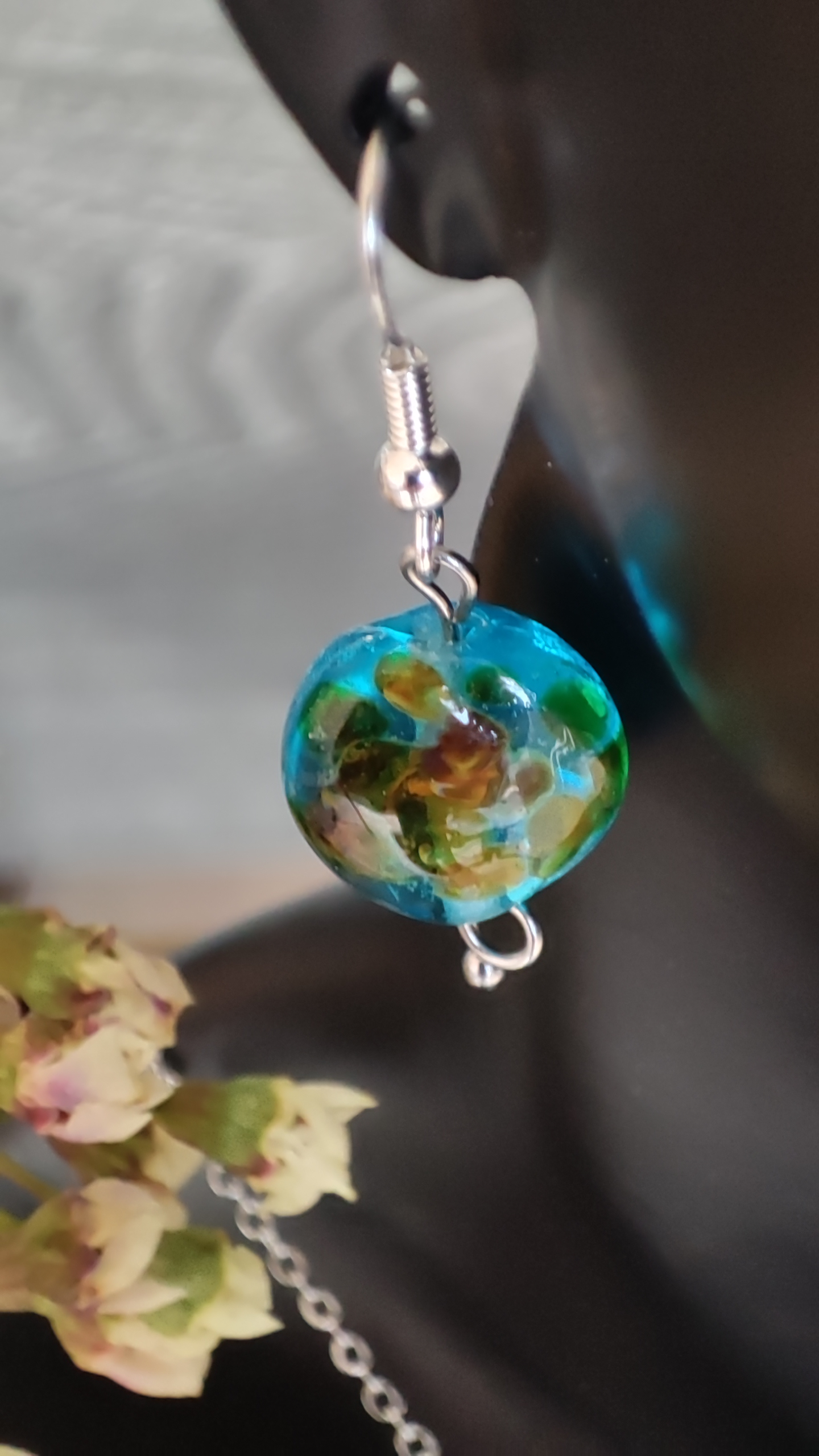 Boucles d'oreilles raku en verre de Murano – Image 3